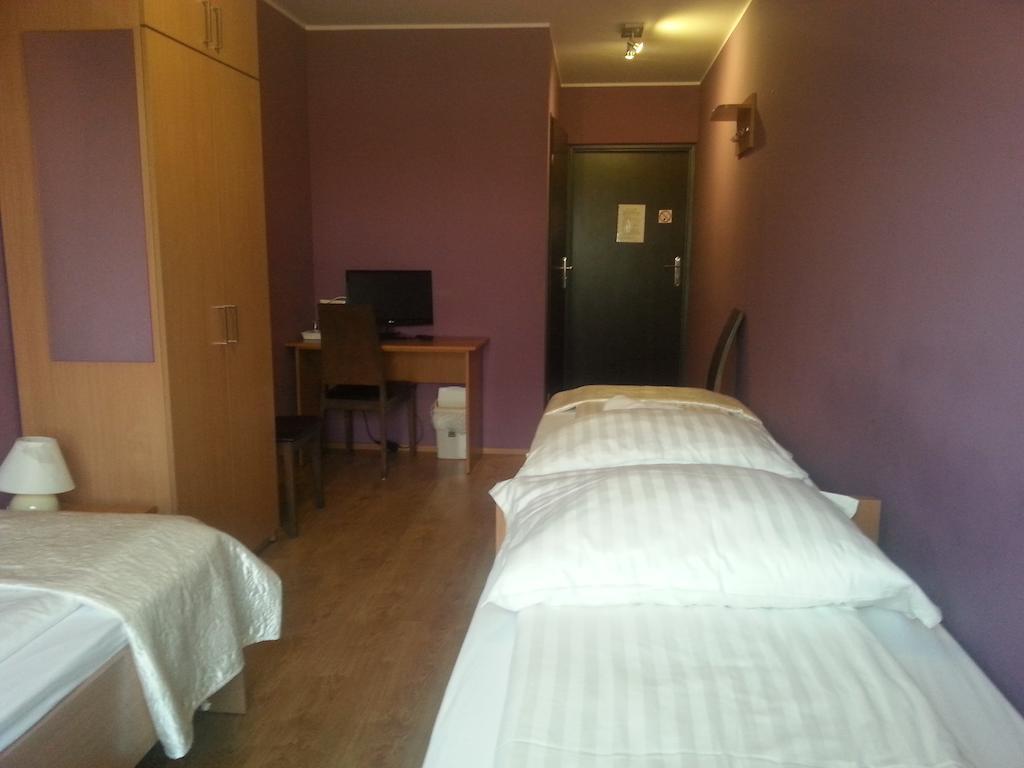 Restauracja Motel Halka Plock Phòng bức ảnh
