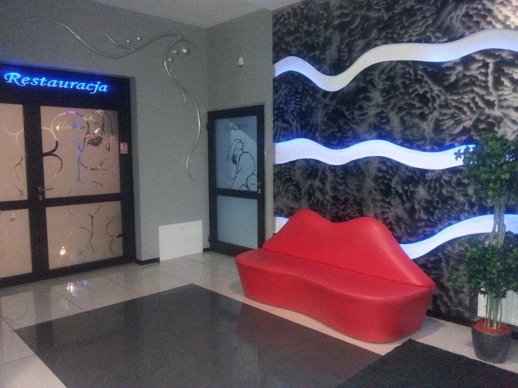 Restauracja Motel Halka Plock Ngoại thất bức ảnh