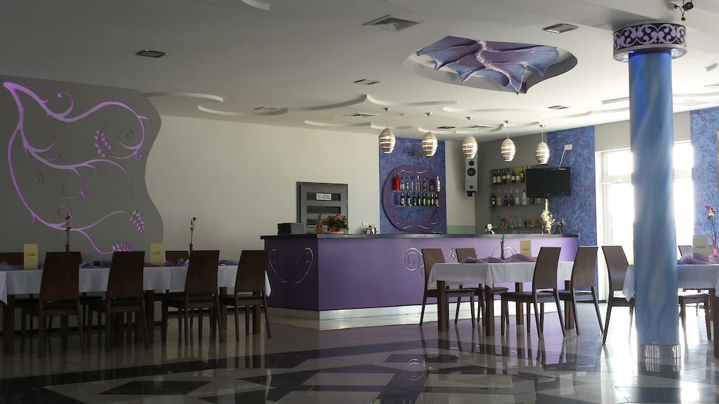 Restauracja Motel Halka Plock Ngoại thất bức ảnh